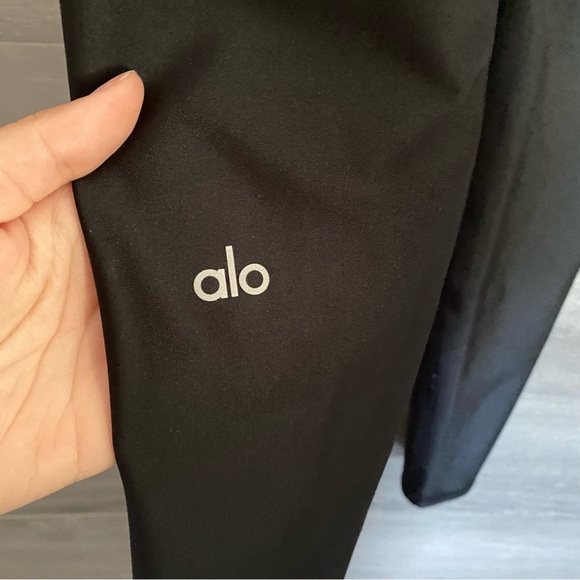 Alo Airlift Full Length Leggings - Picture 4 of 7